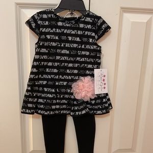 Pippa & Julie Outfit